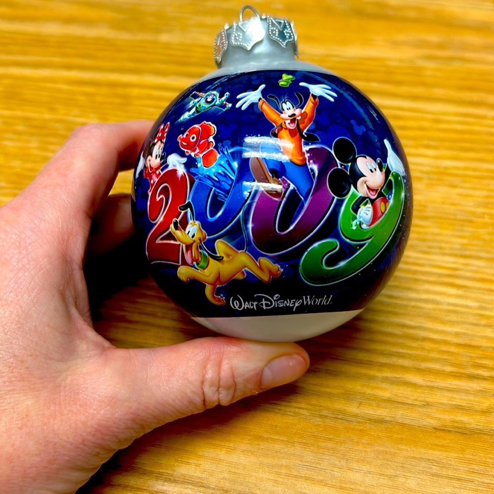 2009 Disney Ball Ornament